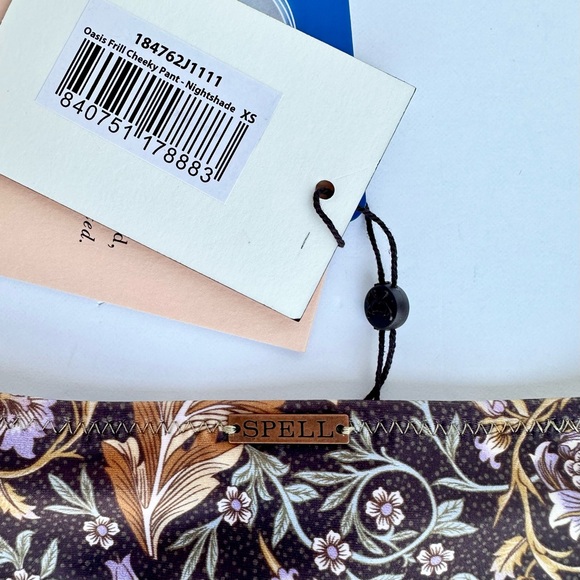 SPELL & the Gypsy Collective Oasis Frill Cheeky Pant NWT - Picture 10 of 13